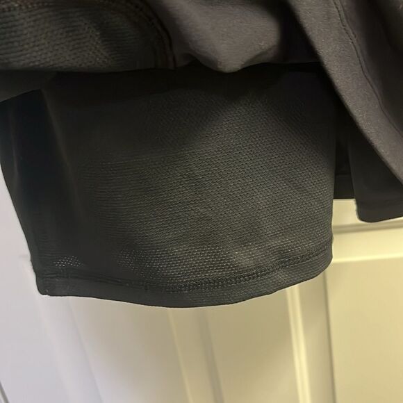 FootJoy Women’s Black Golf Skort with Built in Mesh Shorts with Pockets- Medium - Picture 9 of 11